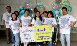 AirPriで作成したオリジナルTシャツを着て撮影した写真