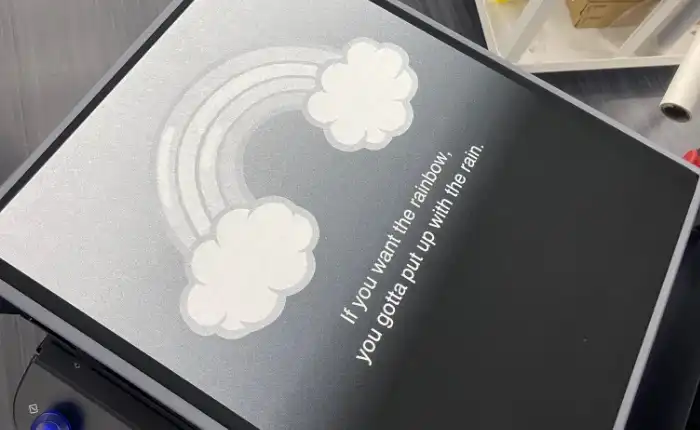 Tシャツの印刷部分だけにホワイトインクを印刷したところ