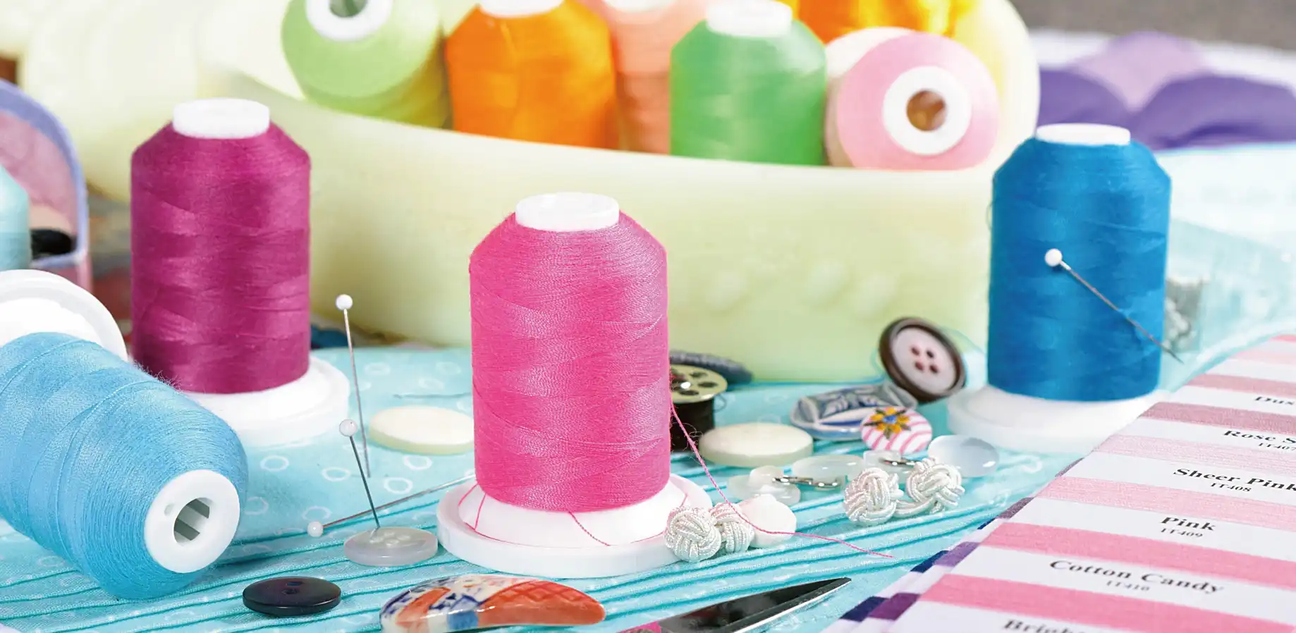 Tシャツ生地の素材になる糸